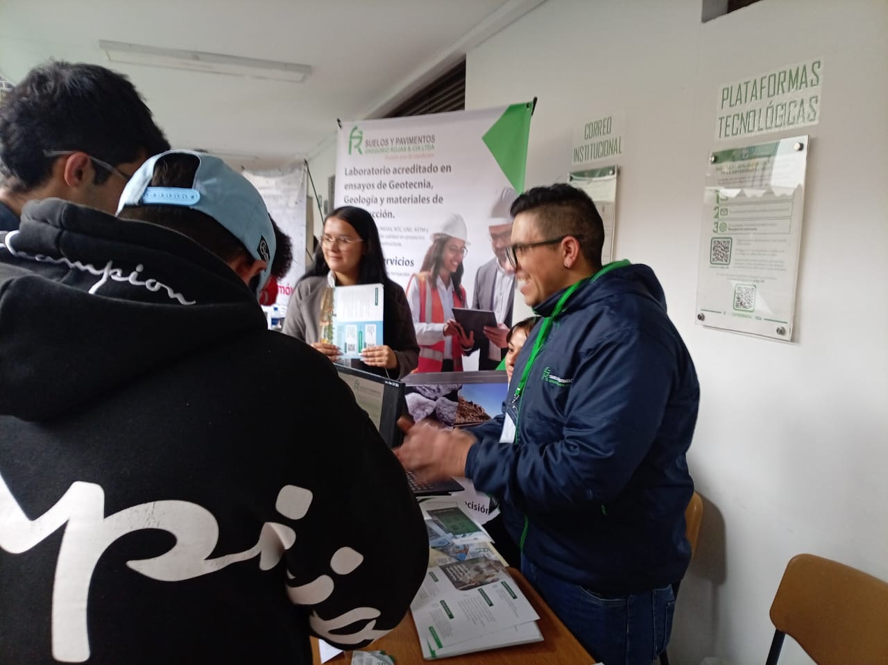 Actividad académica Suelos y Pavimentos